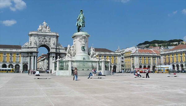 Лиссабон площадь Коммерсио